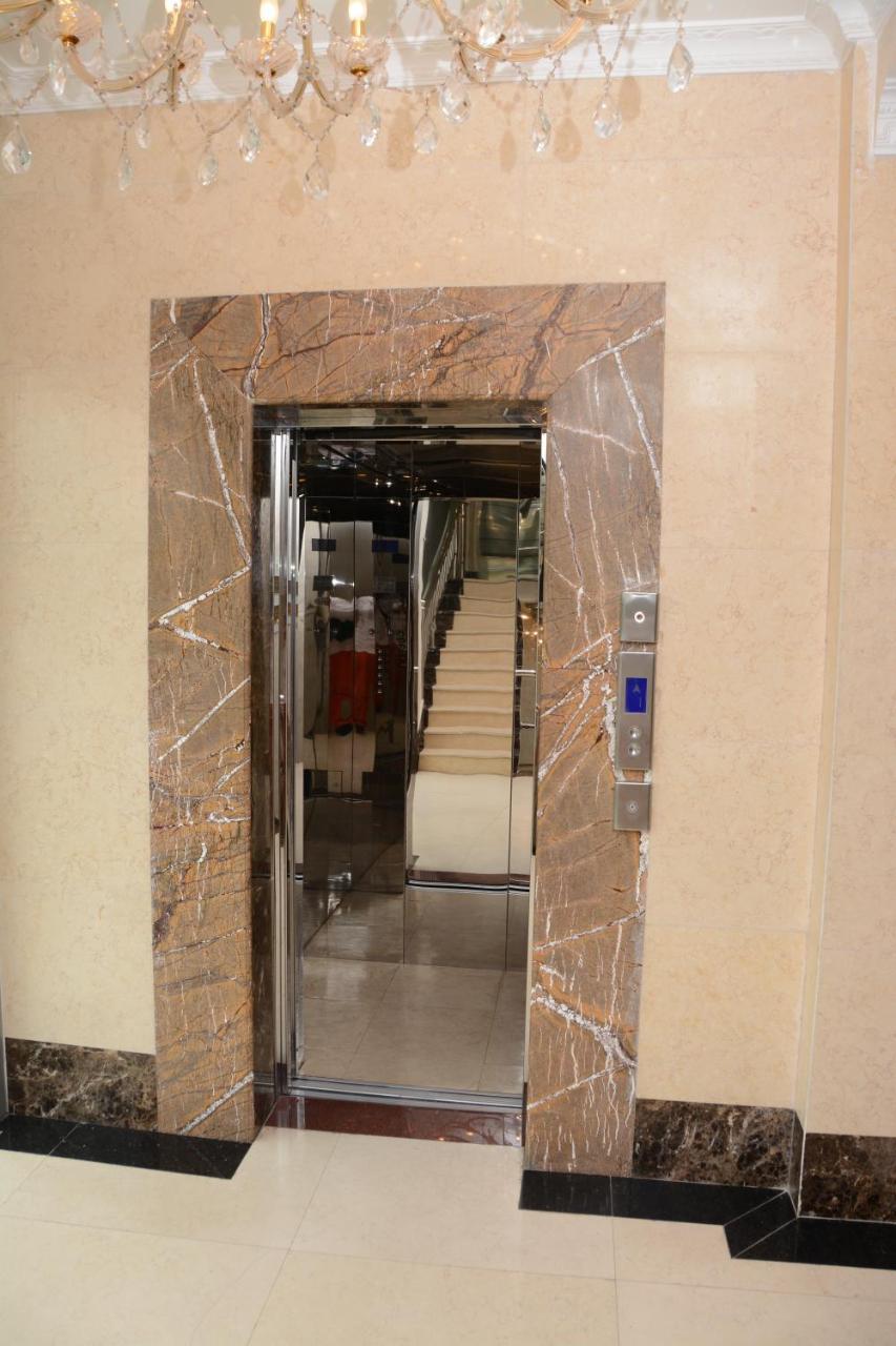 Hotel Amaritsah Brazzaville Eksteriør billede
