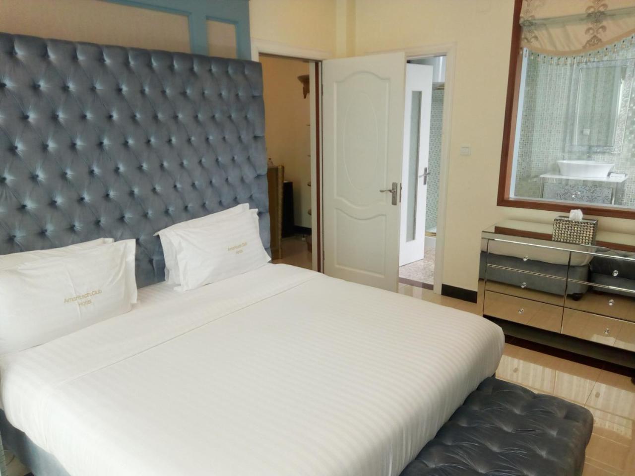 Hotel Amaritsah Brazzaville Eksteriør billede