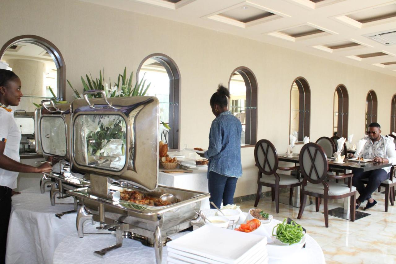 Hotel Amaritsah Brazzaville Eksteriør billede